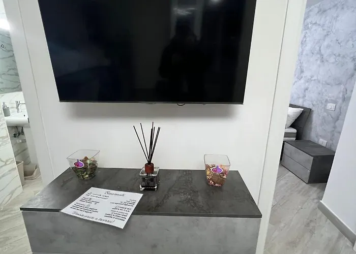 Mareluna Gradoni Di Chiaia Apartment *