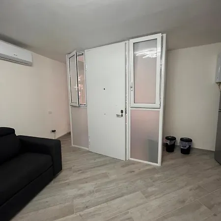 Mareluna Gradoni Di Chiaia *